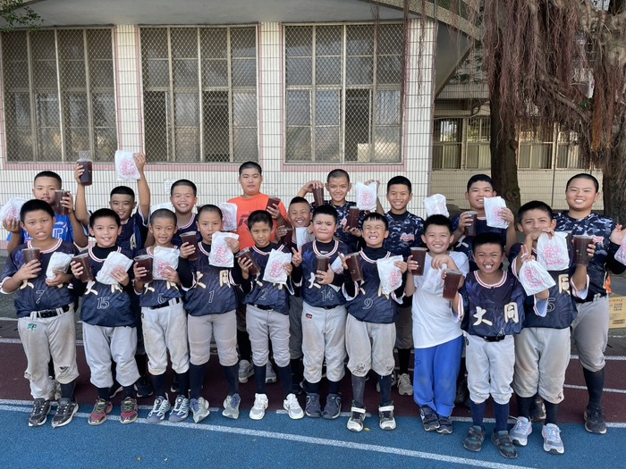 本校棒球隊參加114年竹東鎮長盃軟式少棒邀請賽勇奪佳績圖片