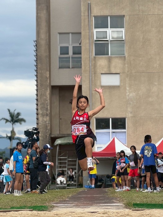 本校田徑隊參加114年新竹縣竹東鎮全鎮運動會成績優異!!!圖片